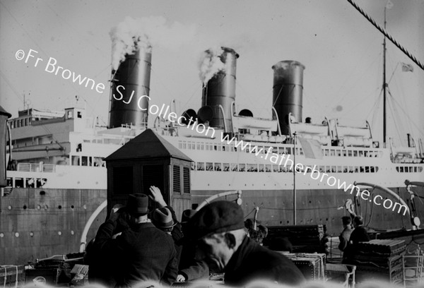 SS CALEDONIA & TENDER